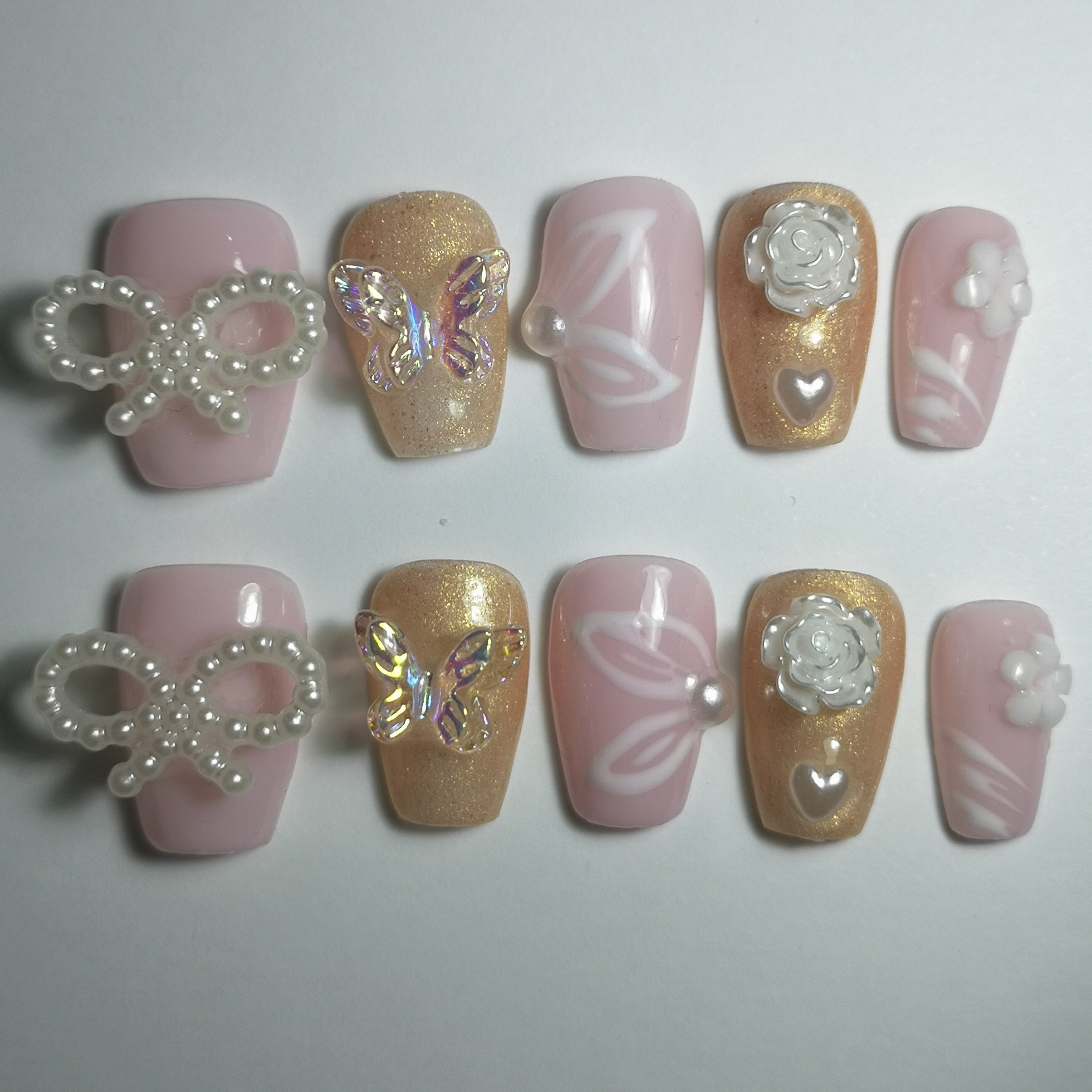 Ready to ship - Papillon - Size : 25459